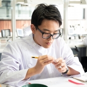 日本歯科学院専門学校