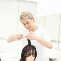 ECCアーティスト美容専門学校